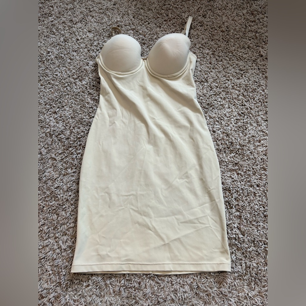 Vintage Y2K Victoria's Secret Shapewear Slip 36B Beige/Nude Underwire